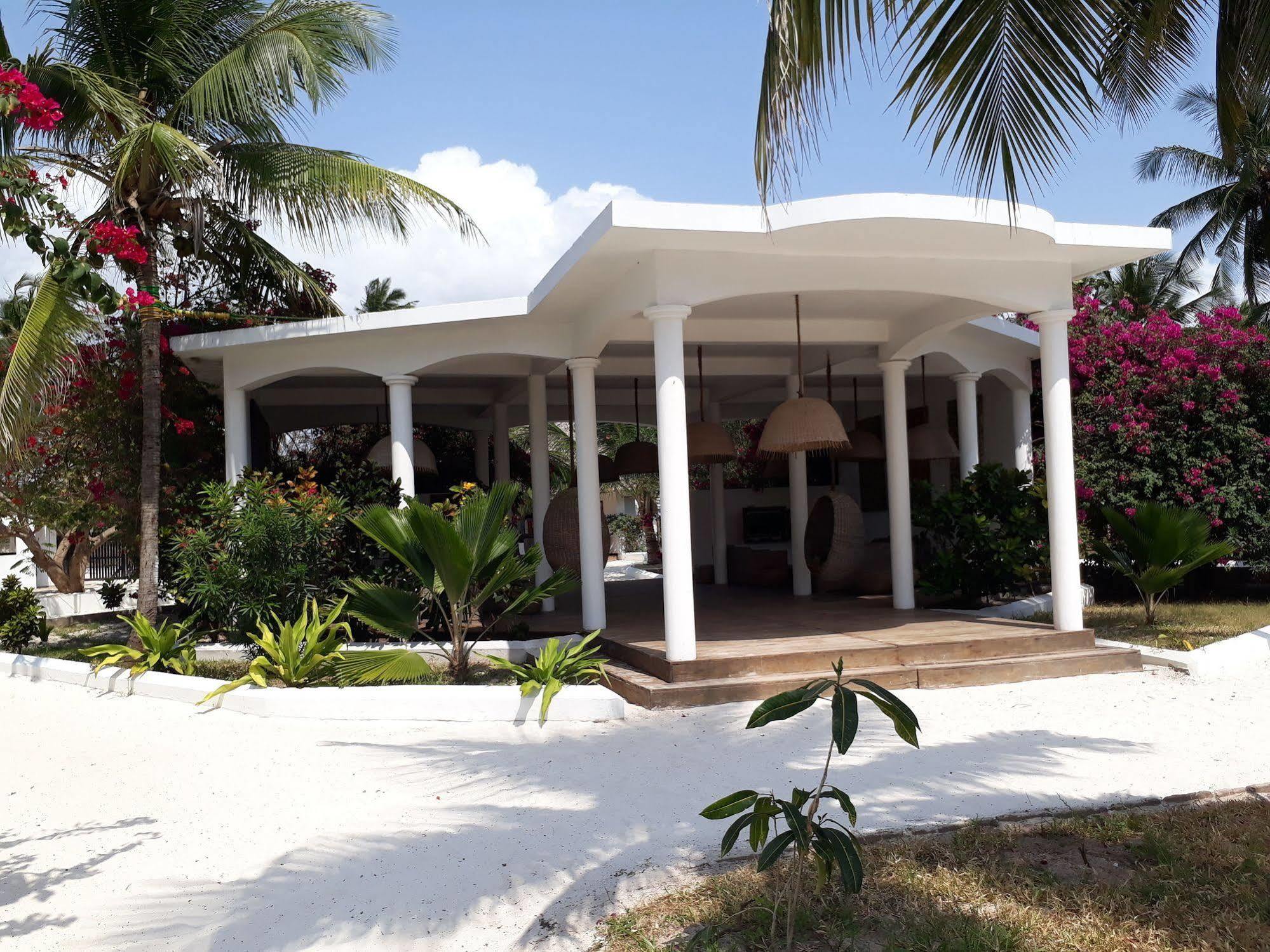 Hotel Albatross Ocean View à Dongwe Extérieur photo