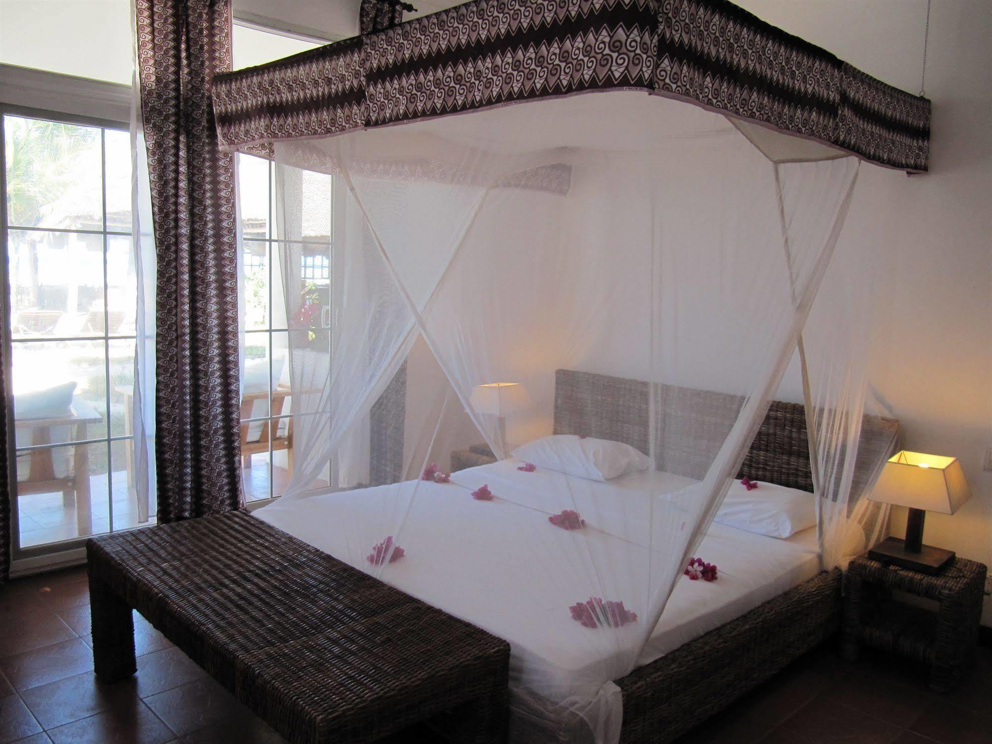 Hotel Albatross Ocean View à Dongwe Extérieur photo
